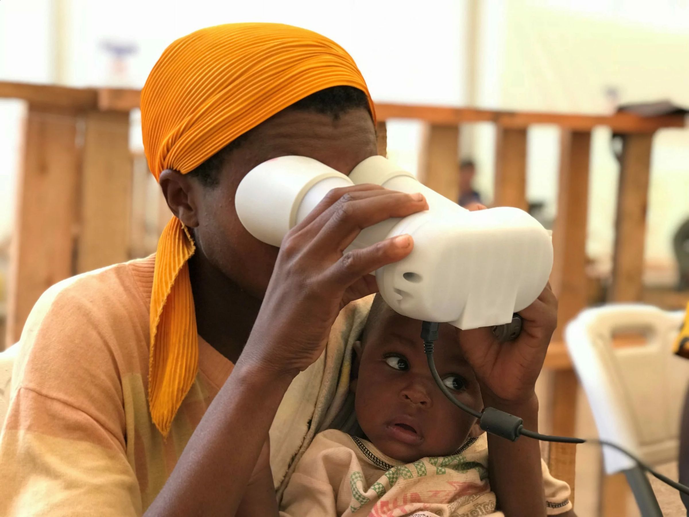WFP biometric registration of a mother and child